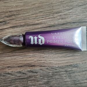 New Urban Decay Eye Primer